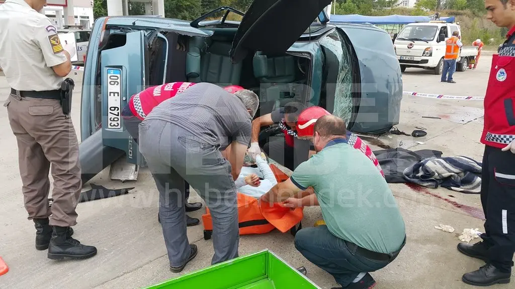 Haber: Feci Kazada Anne ve Bebeği Hayatını Kaybetti - Galeri-4