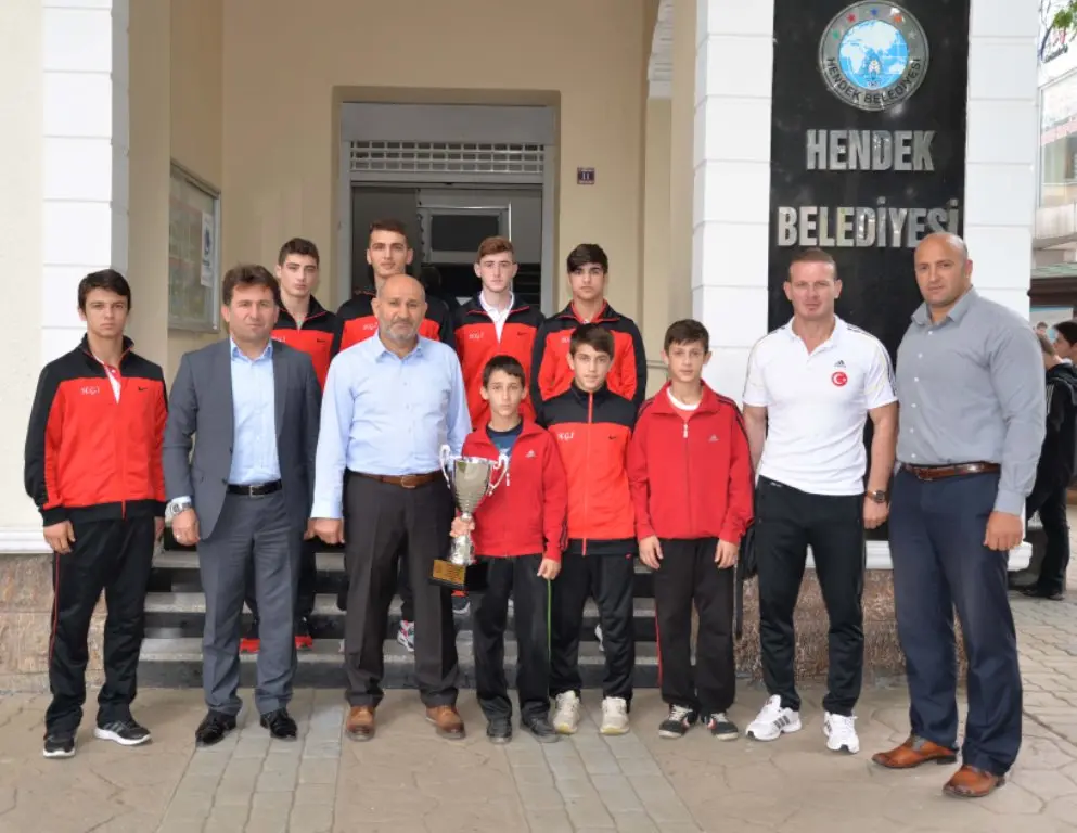 Haber: Hendekli Yıldızlar Avrupa’da - Öne Çıkan