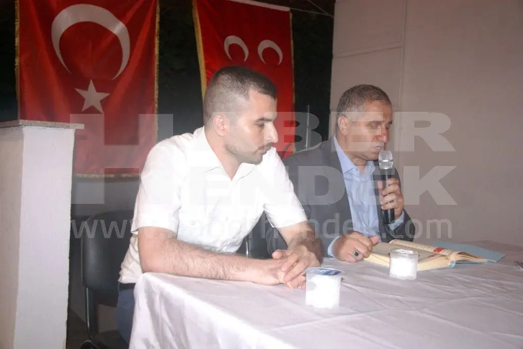 Haber: MHP Şehitler İçin Kuran Okuttu - Galeri-1