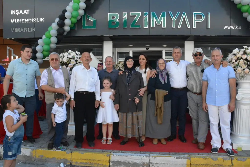 Haber: Bizim Yapıdan Muhteşem Açılış - Galeri-17