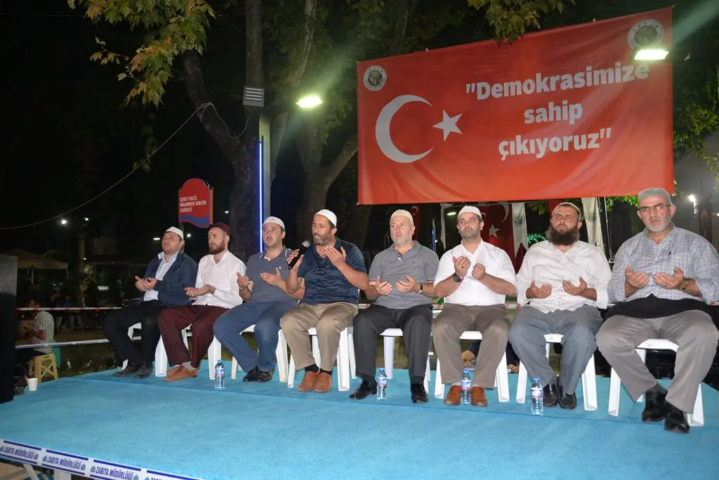 Haber: Hendek, meydanı bırakmıyor - Galeri-1
