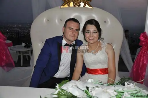 Haber: BAYRAKTEPE’DE MUHTEŞEM DÜĞÜN - Öne Çıkan