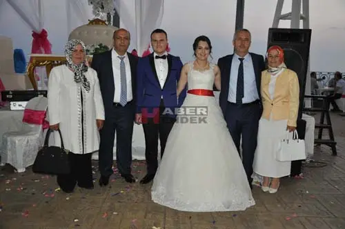 Haber: BAYRAKTEPE’DE MUHTEŞEM DÜĞÜN - Galeri-1