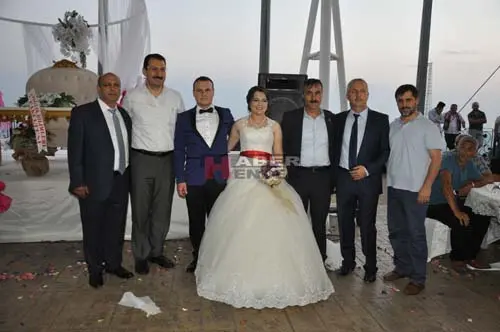 Haber: BAYRAKTEPE’DE MUHTEŞEM DÜĞÜN - Galeri-2