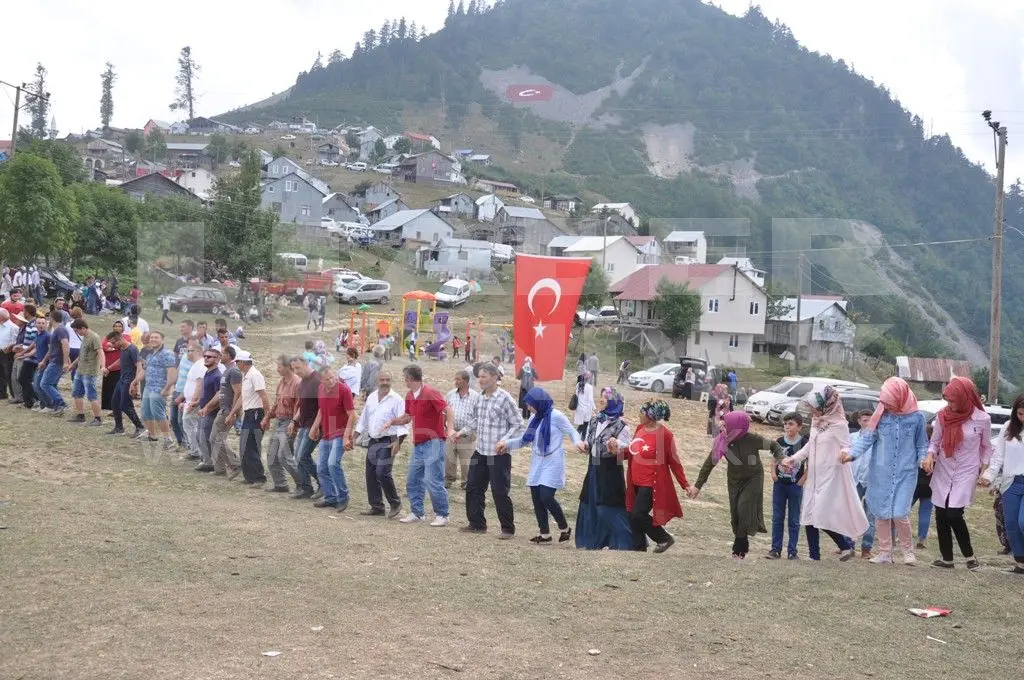 Haber: Zirvede Yayla Şenliği - Galeri-2