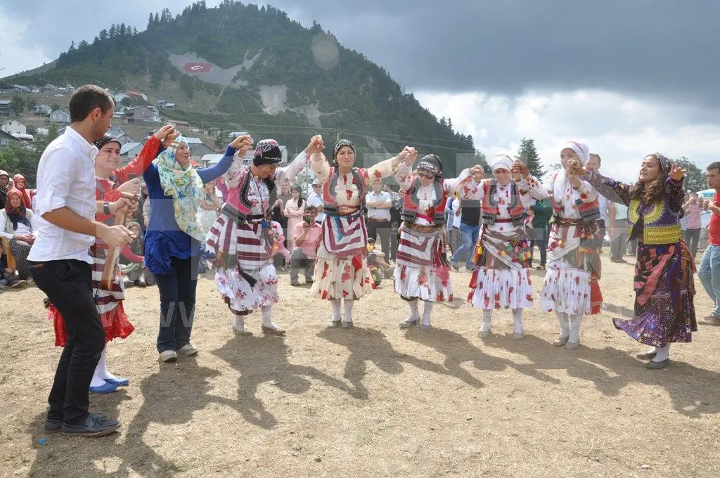Haber: Zirvede Yayla Şenliği - Galeri-4