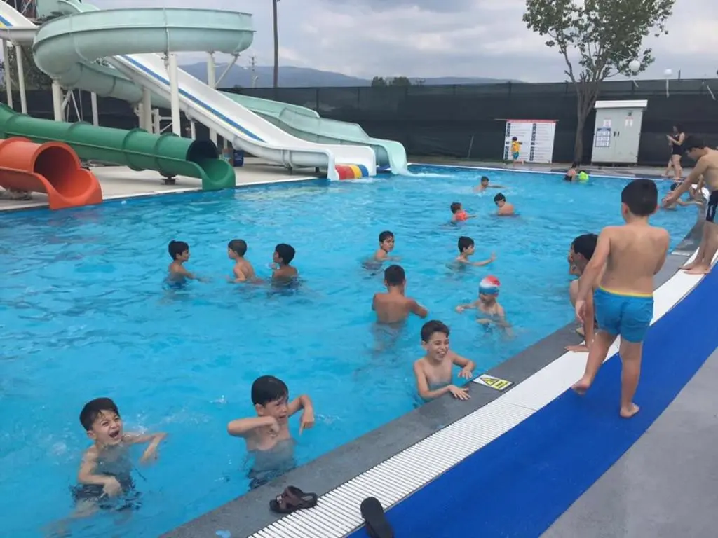Haber: İrfan Mektebi Öğrencileri Aquapark’ın Keyfini Çıkardılar - Öne Çıkan