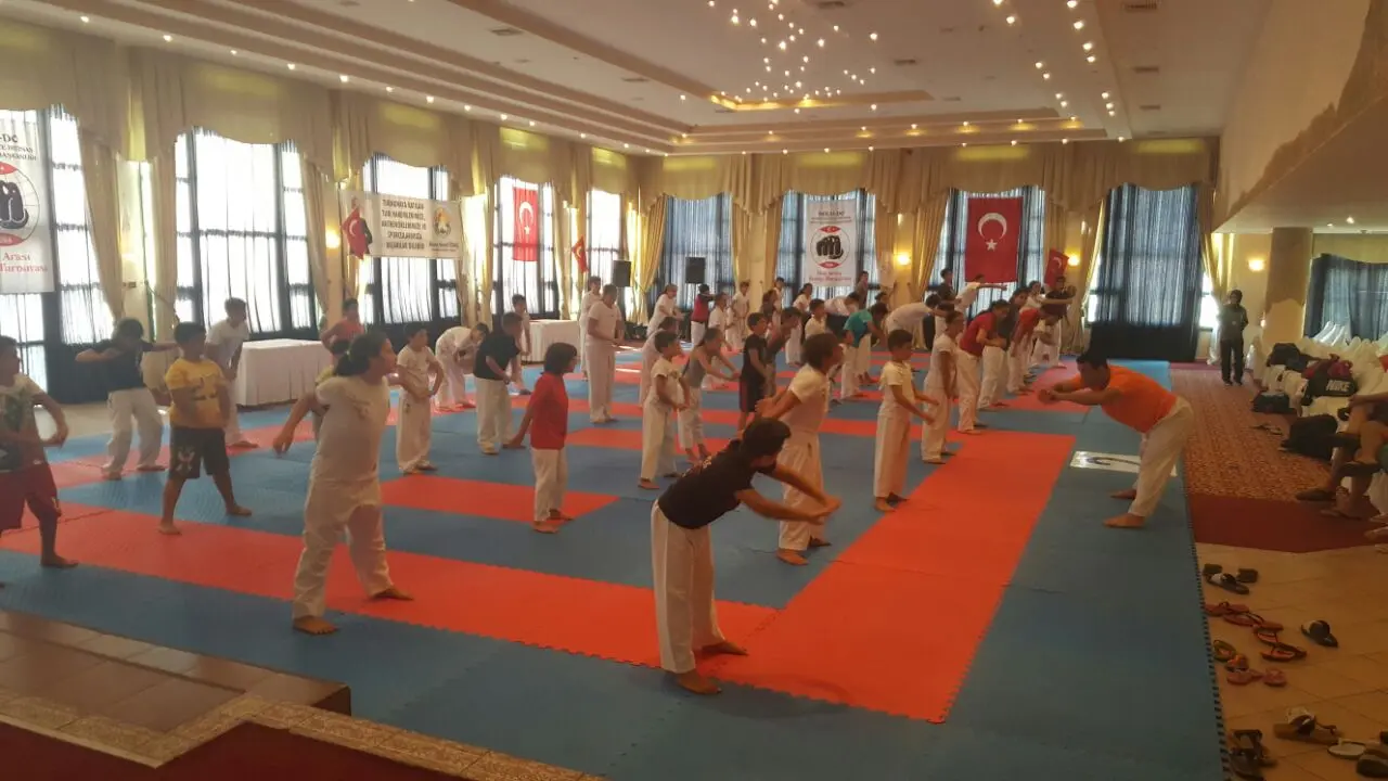 Haber: Hendek’li Karateciler Pamukkale’de Kampa Girdi - Galeri-3