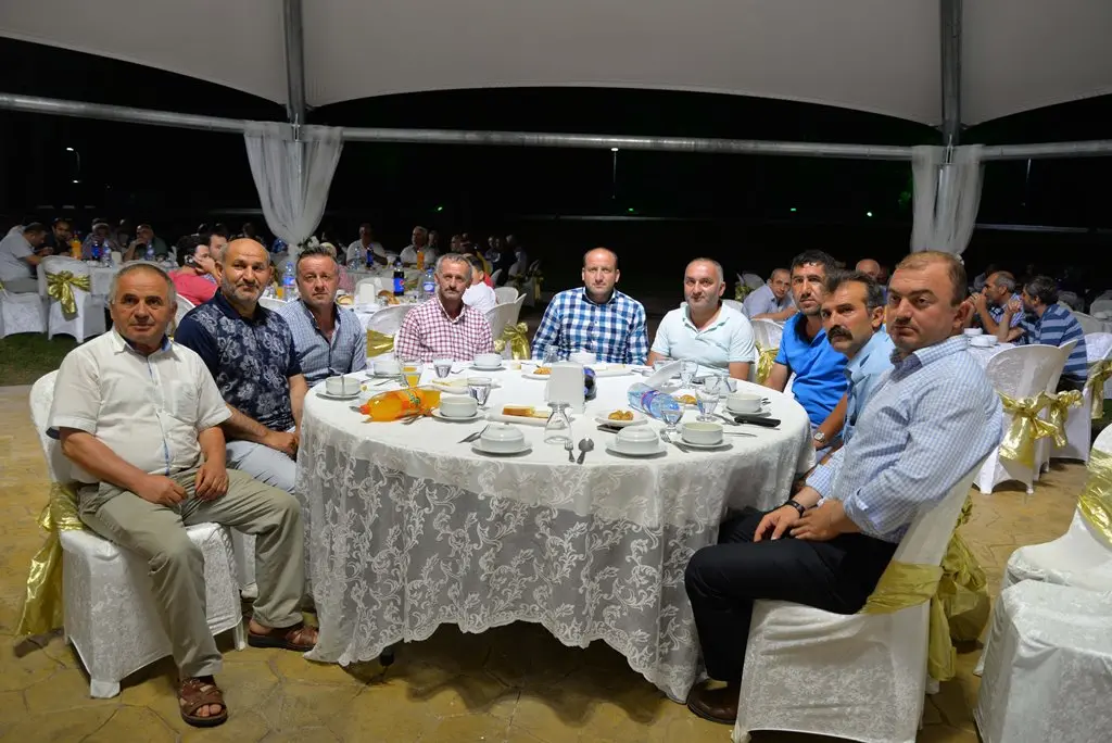 Haber: Başkan Püsküllü “ Esnafımız güçlü olacak ki, vatandaşa daha güzel hizmet etsin “ - Galeri-1