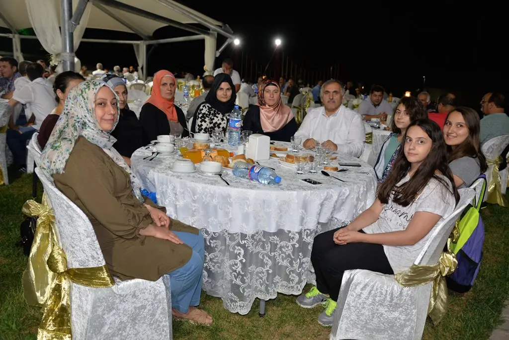 Haber: Başkan Püsküllü “ Esnafımız güçlü olacak ki, vatandaşa daha güzel hizmet etsin “ - Galeri-2