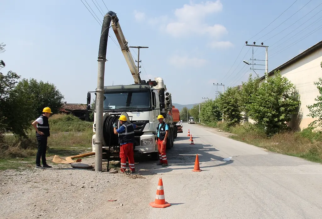Haber: Büyükşehir Belediyesi’nden Duble yol ve kanal çalışması - Galeri-1
