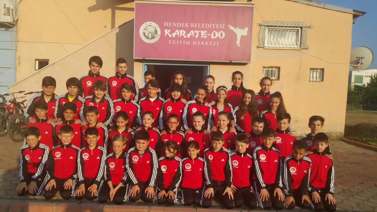 Haber: Hendek’li Karateciler Tam Takım Manisa’da - Öne Çıkan