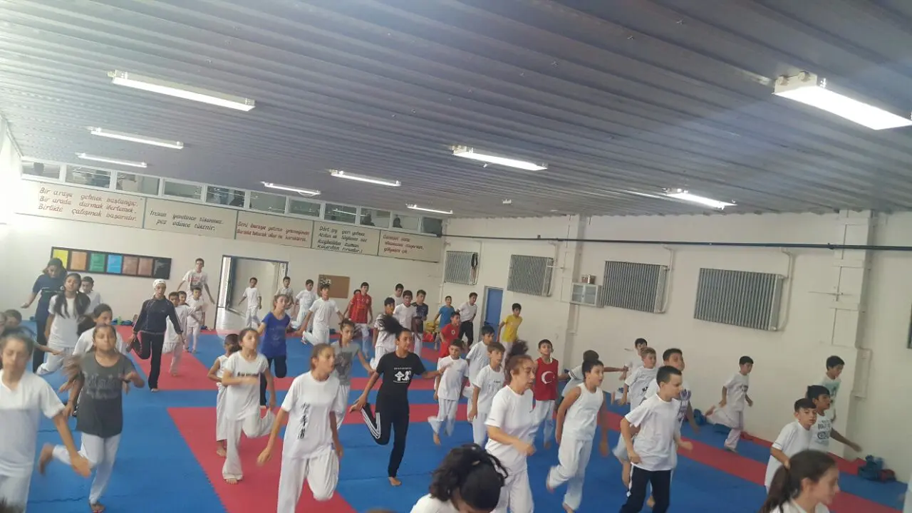 Haber: Hendek’li Karateciler Tam Takım Manisa’da - Galeri-3