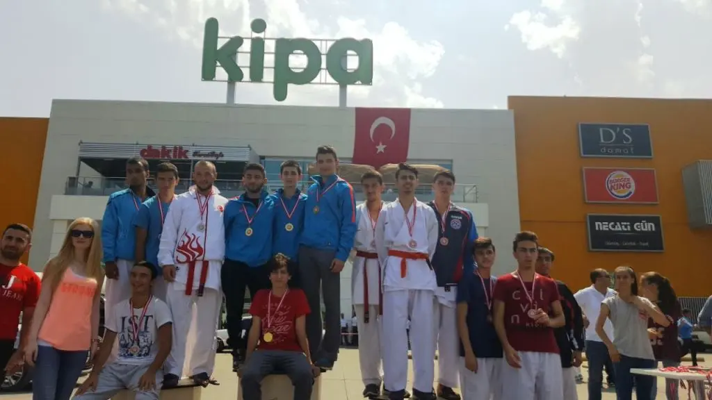 Haber: Hendek’li Karateciler Zafer Kupası Şampiyonu Oldu - Galeri-7