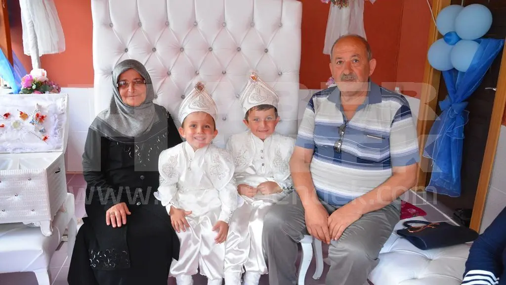 Haber: Yusuf ve Ömer Delikanlılığa Adım Attılar - Galeri-6