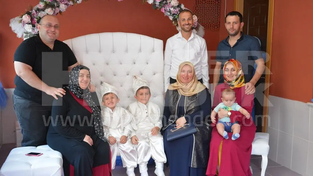 Haber: Yusuf ve Ömer Delikanlılığa Adım Attılar - Galeri-2