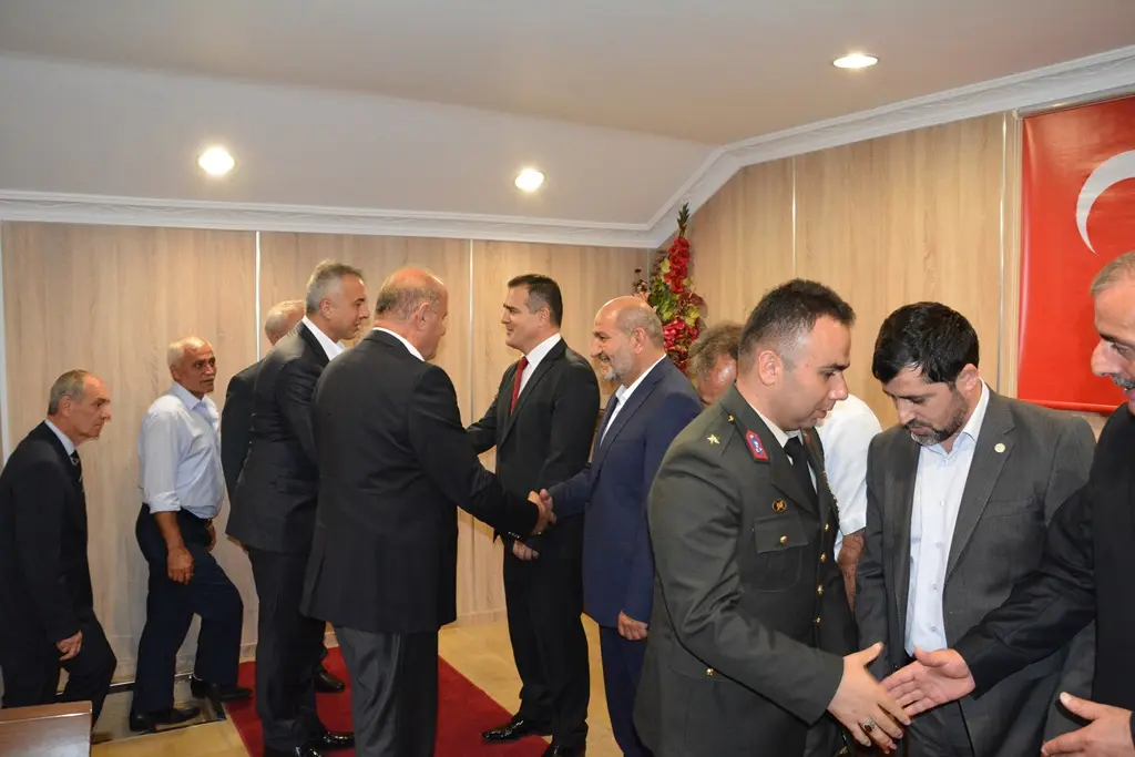 Haber: Hendek Protokolü bayramlaştı - Galeri-3
