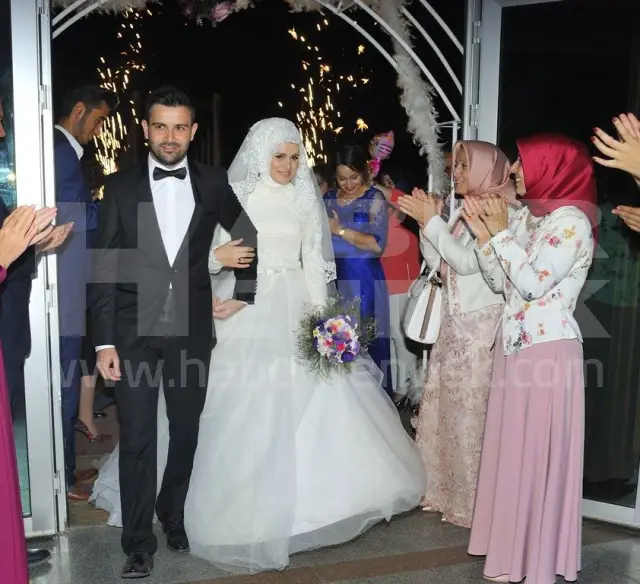 MHP’liler Selda ve Hızır’ın Mutlu Gününde Buluştu