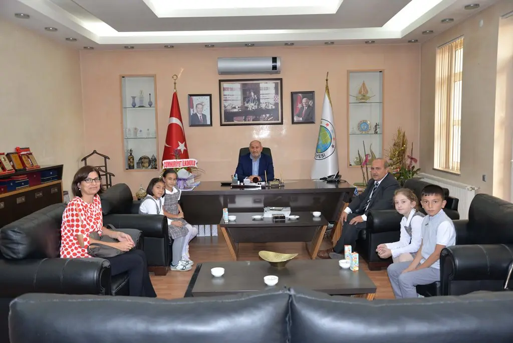 Haber: Püsküllü; İlköğretim, Eğitimin Temelidir - Galeri-1