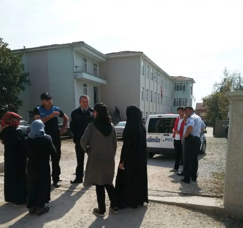 Haber: Polisin Okul Denetlemeleri Sonuç Vermeye Başladı - Galeri-1