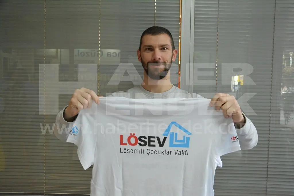 Haber: Koç, Lösemili Çocuklar Adına Maratona Katılacak - Galeri-1