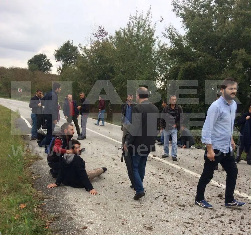Haber: Cenaze Dönüşü Kaza 7 Yaralı - Galeri-4