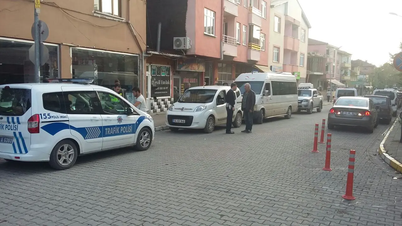 Haber: POLİS TERS YÖNDE CEZA YAĞDIRDI - Öne Çıkan