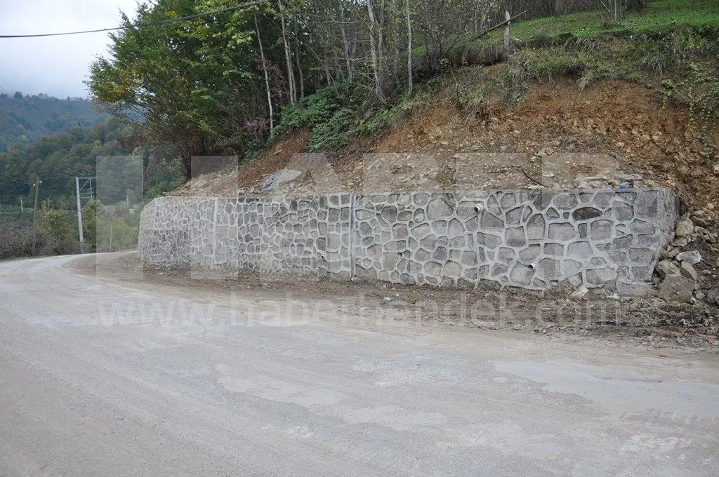 Haber: BU DUVAR NEDEN YAPILMIYOR - Galeri-2