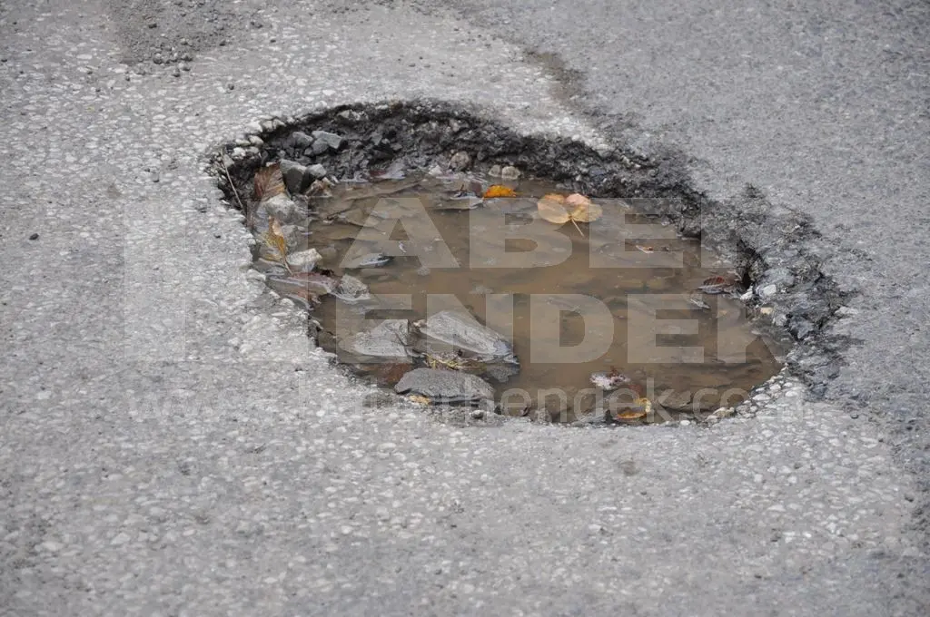 Haber: Dikmen Grup Yolu Yama Çalışması Başladı - Galeri-3