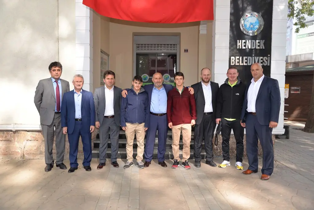 Haber: Başkan Püsküllü Şampiyonları ödüllendirdi - Galeri-1