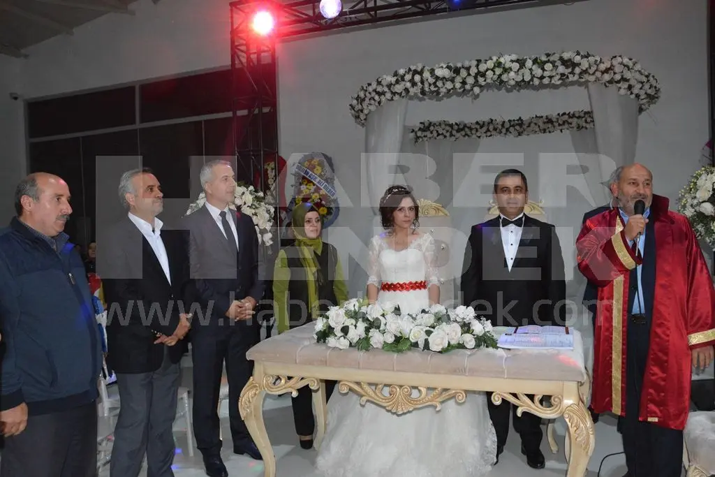 Haber: Avukat Ahmet Ay Emel’ine Kavuştu - Galeri-1