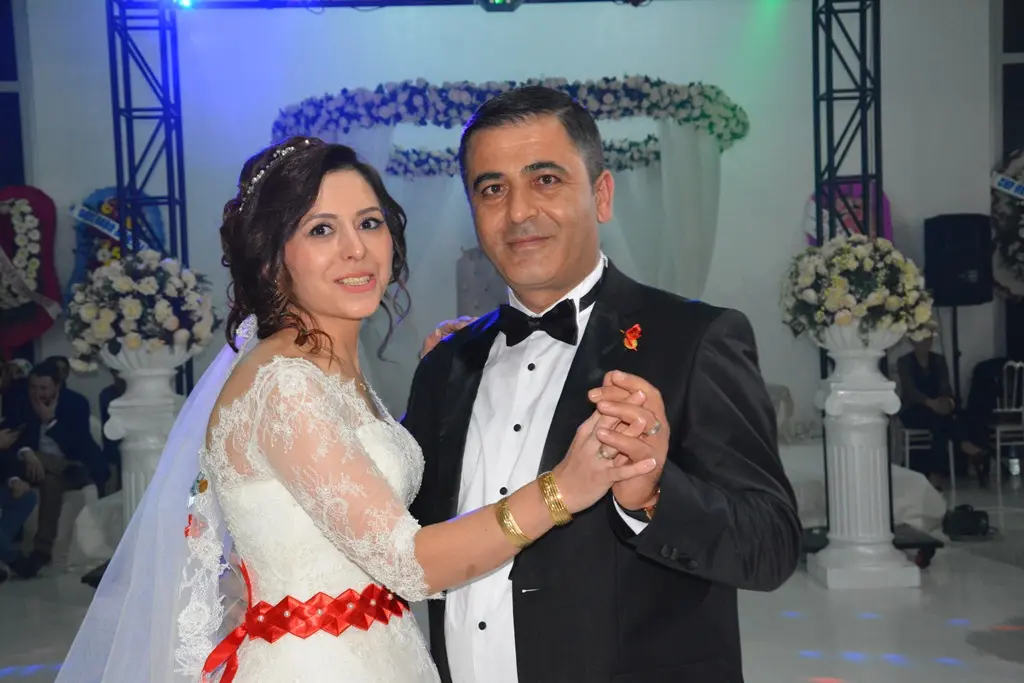 Haber: Avukat Ahmet Ay Emel’ine Kavuştu - Galeri-5