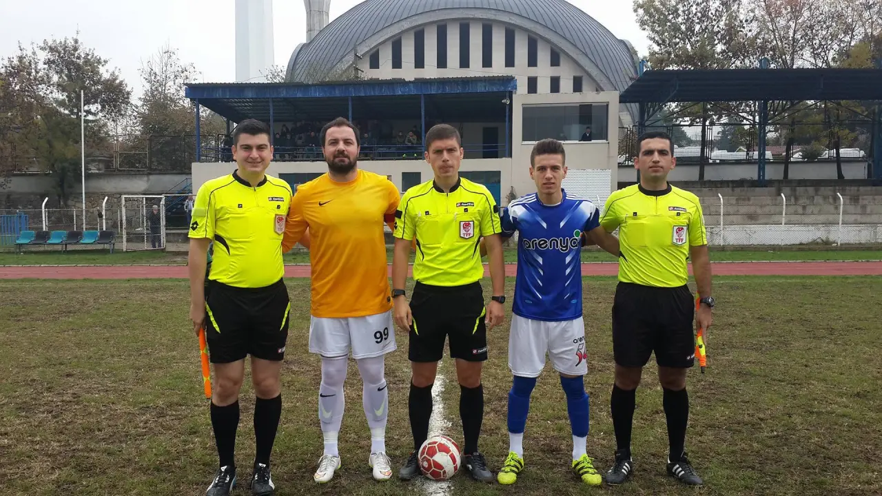 Haber: Hendek Boğazspor Net Skorla Kazandı - Galeri-1