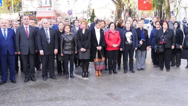 Atamızı andık