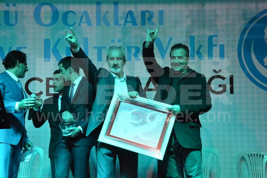 Haber: Hendek Ülkü Ocaklarından Muhteşem Gece - Galeri-11