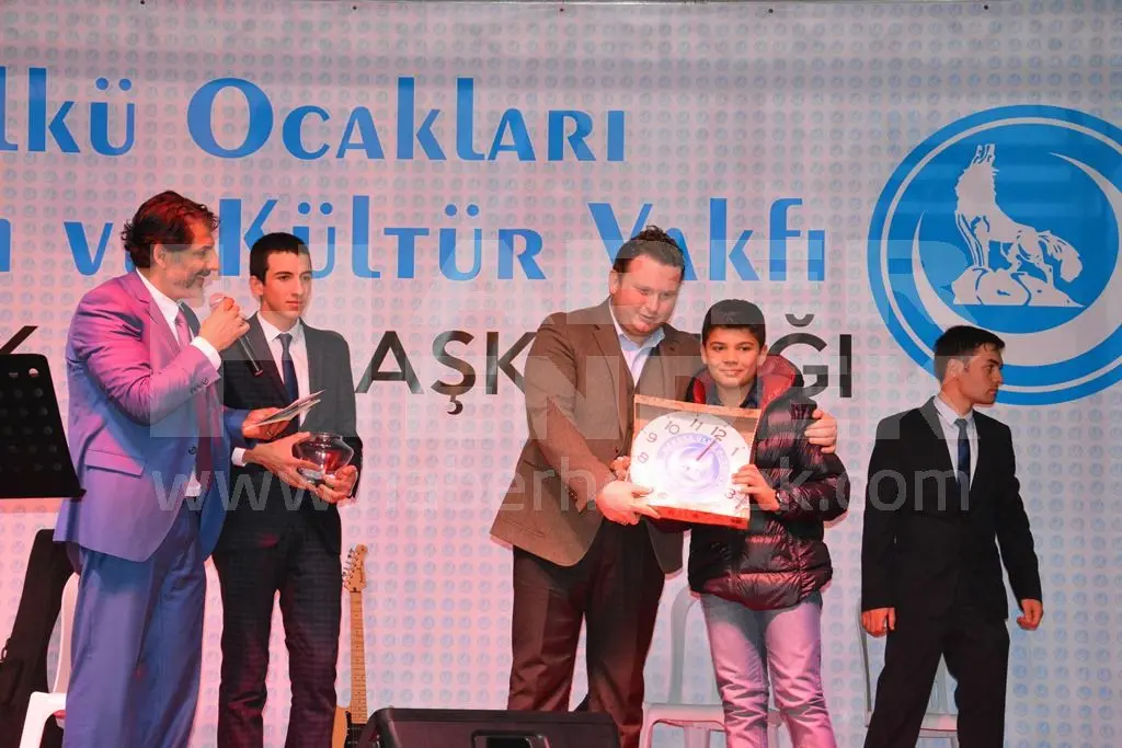 Haber: Hendek Ülkü Ocaklarından Muhteşem Gece - Galeri-8