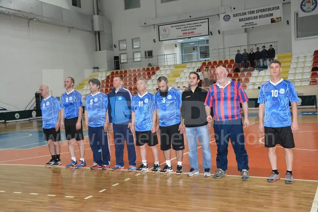 Haber: Hendek’te 16 Demir Adam’dan Hentbol Şenliği - Galeri-7