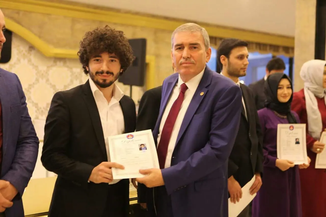 Haber: Karatede Altın Geceye Hendek Damga Vurdu - Galeri-5
