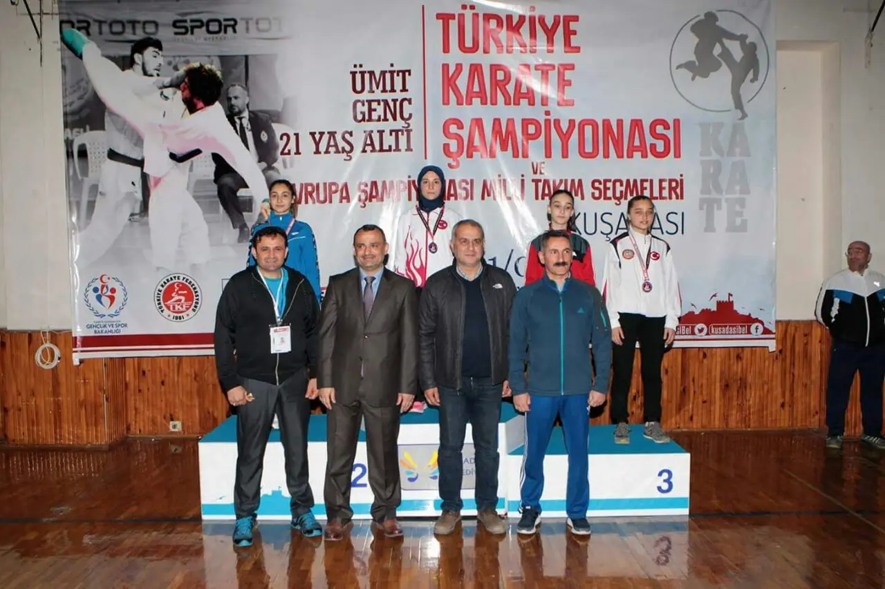 Haber: Hendek’li Karatecilerden Altı Madalya - Galeri-5