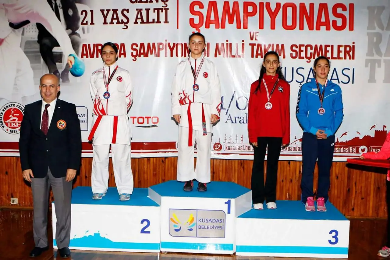 Haber: Hendek’li Karatecilerden Altı Madalya - Galeri-4