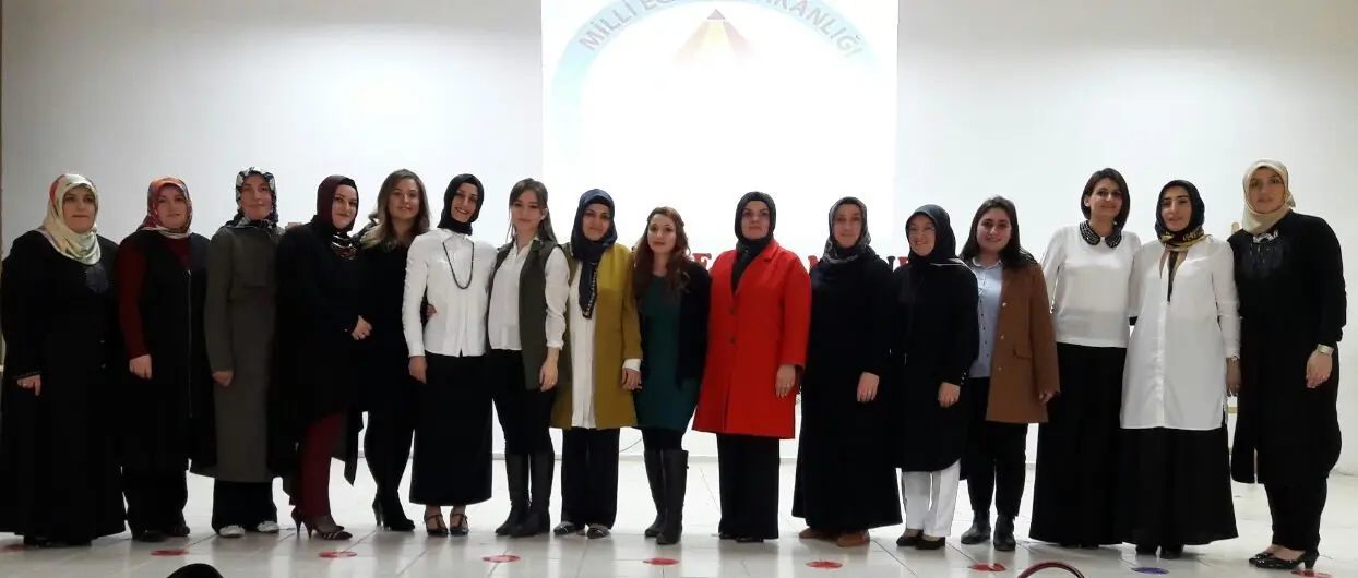 Haber: Yenimahalle Anaokulundan “Her Gönülde Bir Mesnevi” gecesi - Galeri-5
