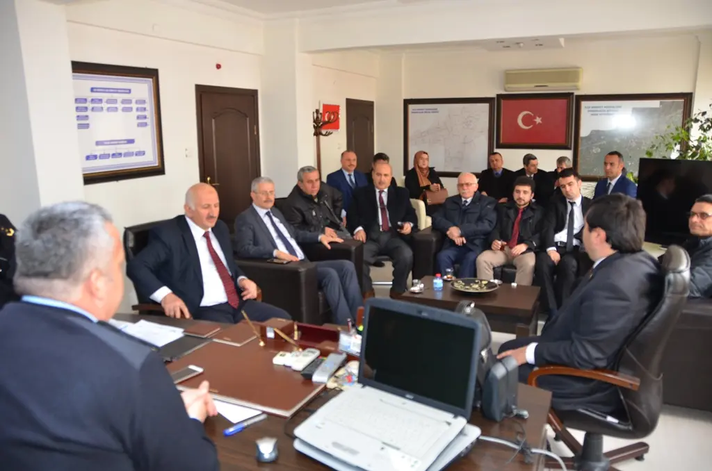 Haber: EMNİYETE TAZİYE VE GEÇMİŞ OLSUN ZİYARETLERİ - Galeri-1