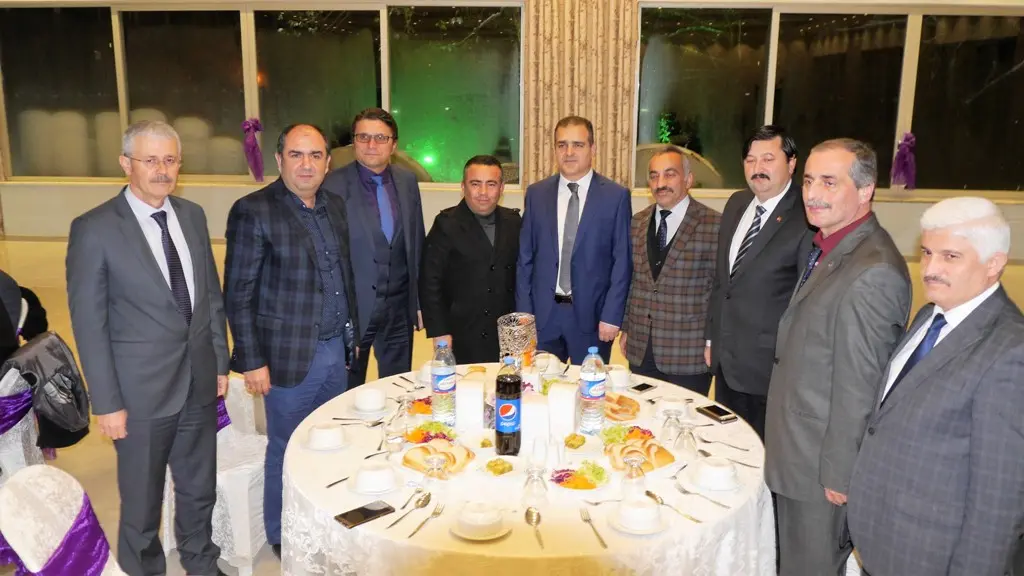 Haber: Hendek Kaymakamı İdris Akbıyık’a Veda Gecesi - Galeri-2