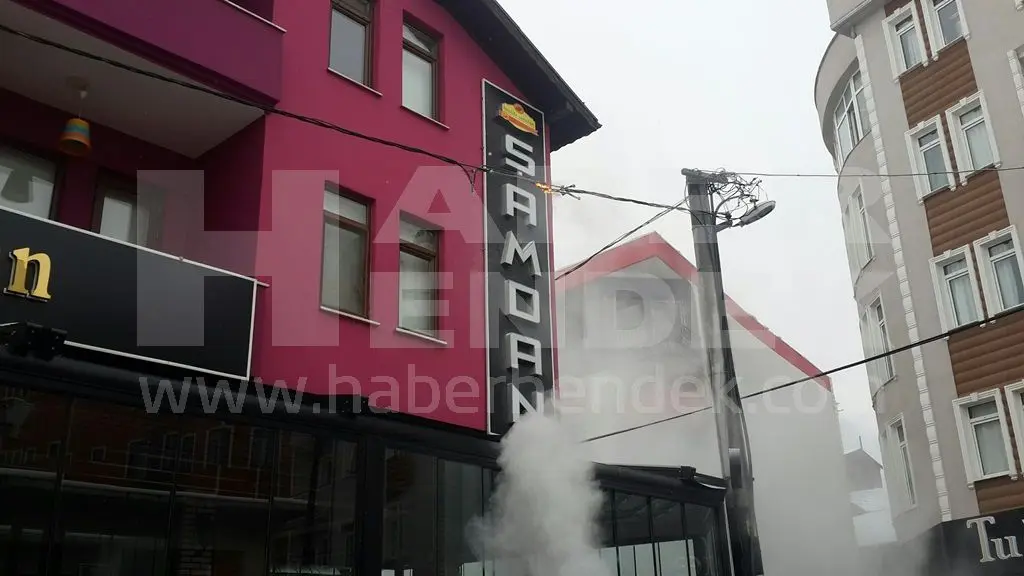 Haber: Yanmaya Başlayan Ana Hat Elektrik Kablosu Korkuttu - Galeri-2