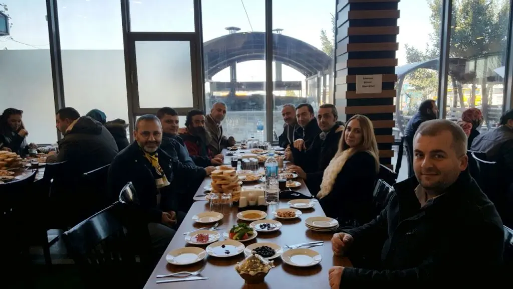 Haber: Hendek Fenerbahçeliler Platformu'ndan Kahvaltı Organizasyonu - Galeri-3