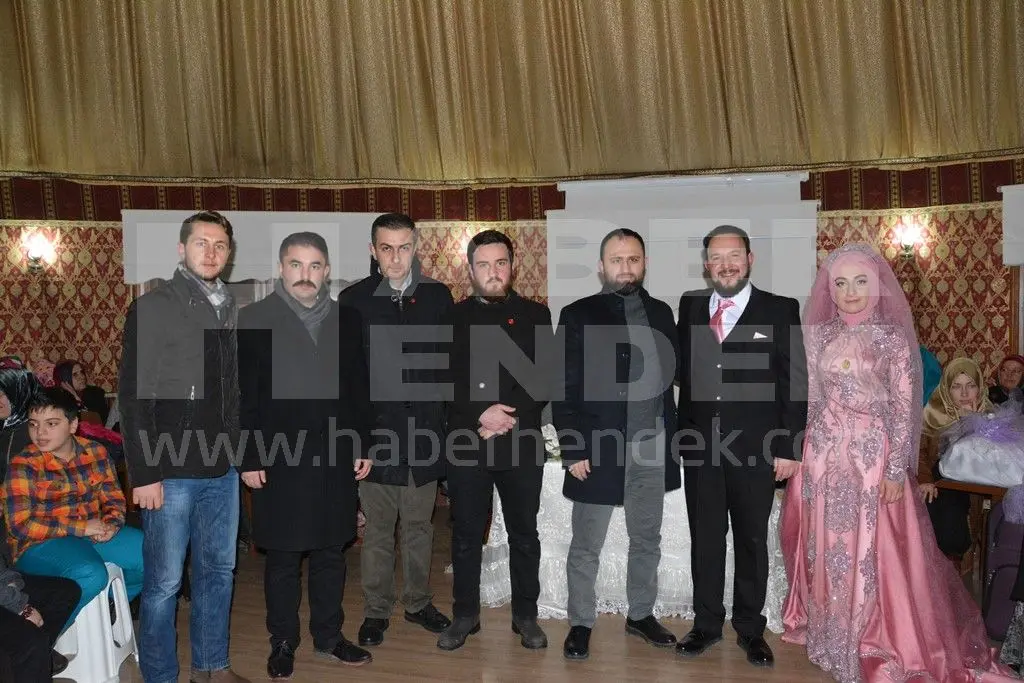 Haber: Yener ve Rabia Evlilik Yolunda İlk Adımı Attı - Galeri-3