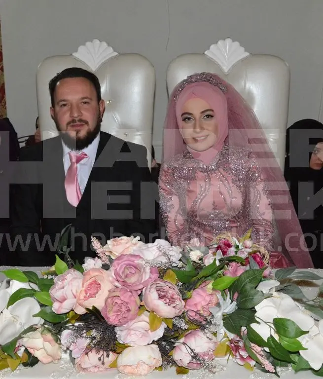 Haber: Yener ve Rabia Evlilik Yolunda İlk Adımı Attı - Galeri-6