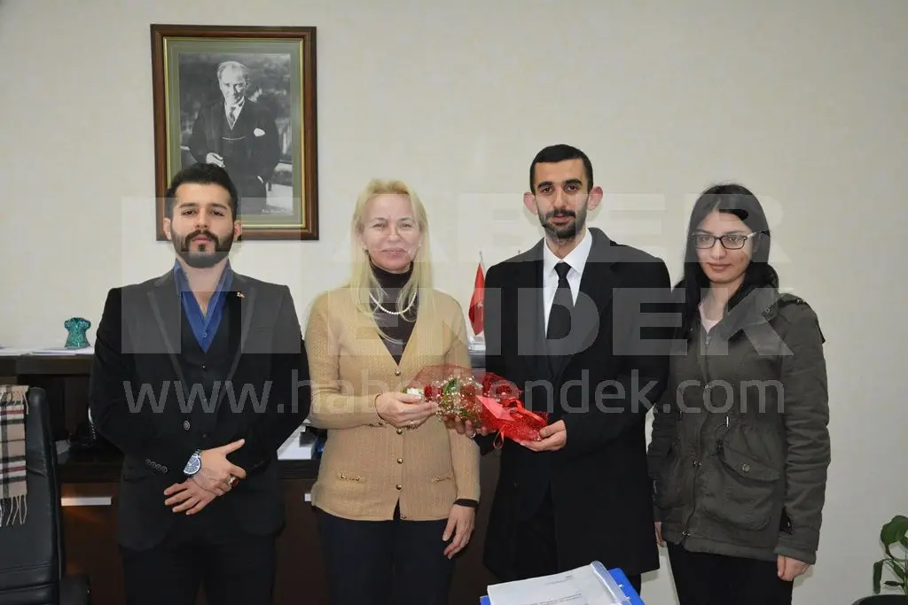 Haber: Eğitim Fakültesi Öğrenci Konseyinden Teşekkür Ziyareti - Galeri-3
