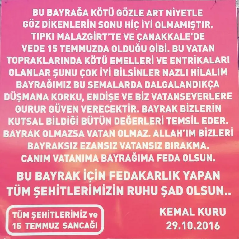 Haber: 15 Temmuz ve Tüm Şehitler İçin 15 Metre yükseğe Bayrak  Dikti - Galeri-1