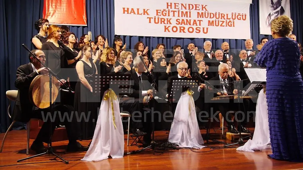 Haber: Hendek’te Türk Sanat Müziği Rüzgarı Esti - Galeri-6